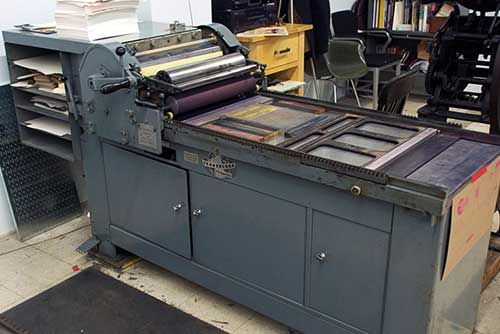 دستگاه چاپ لترپرس